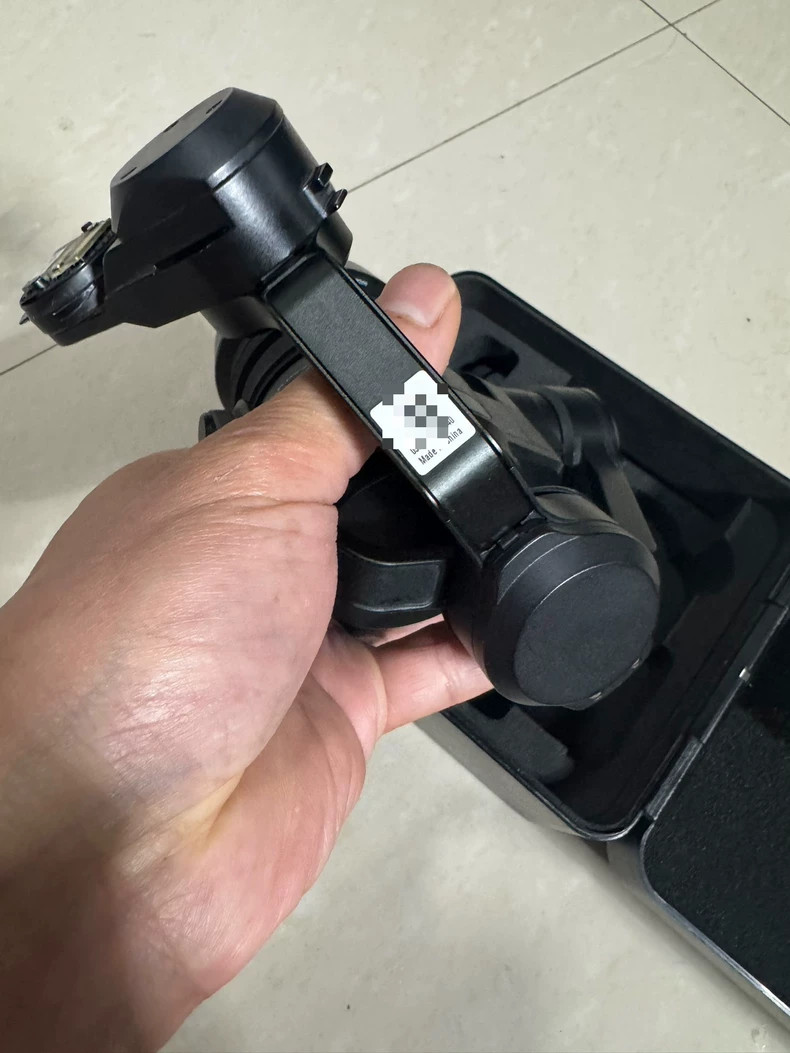 DJI Zenmuse X5 Drone Camera and 3 Axis Gimbal - Black