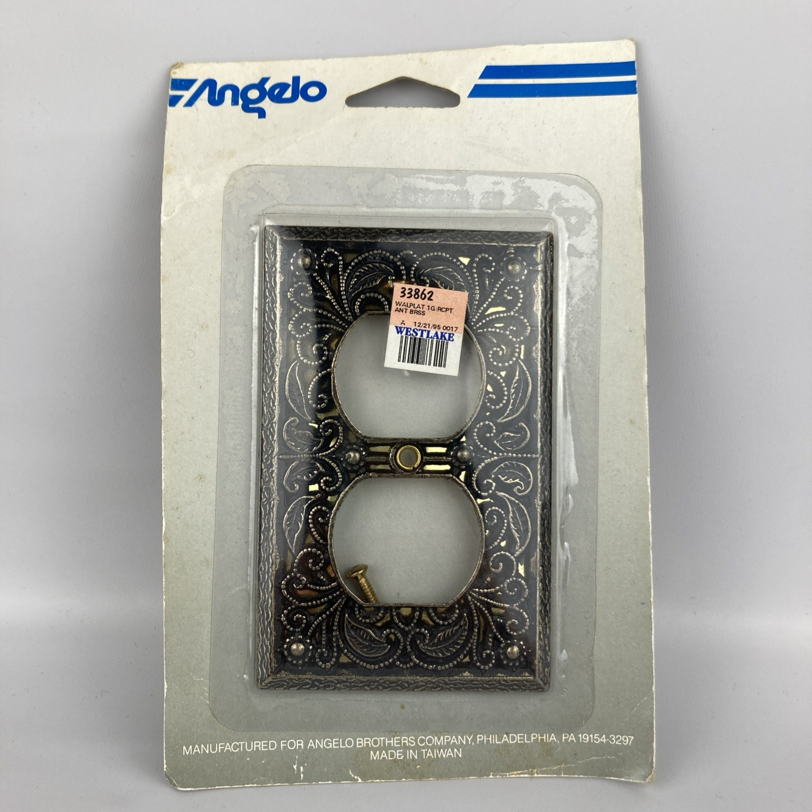 Vintage Brass Metal Filigree Floral Detail Outlet Plate Cover Angelo