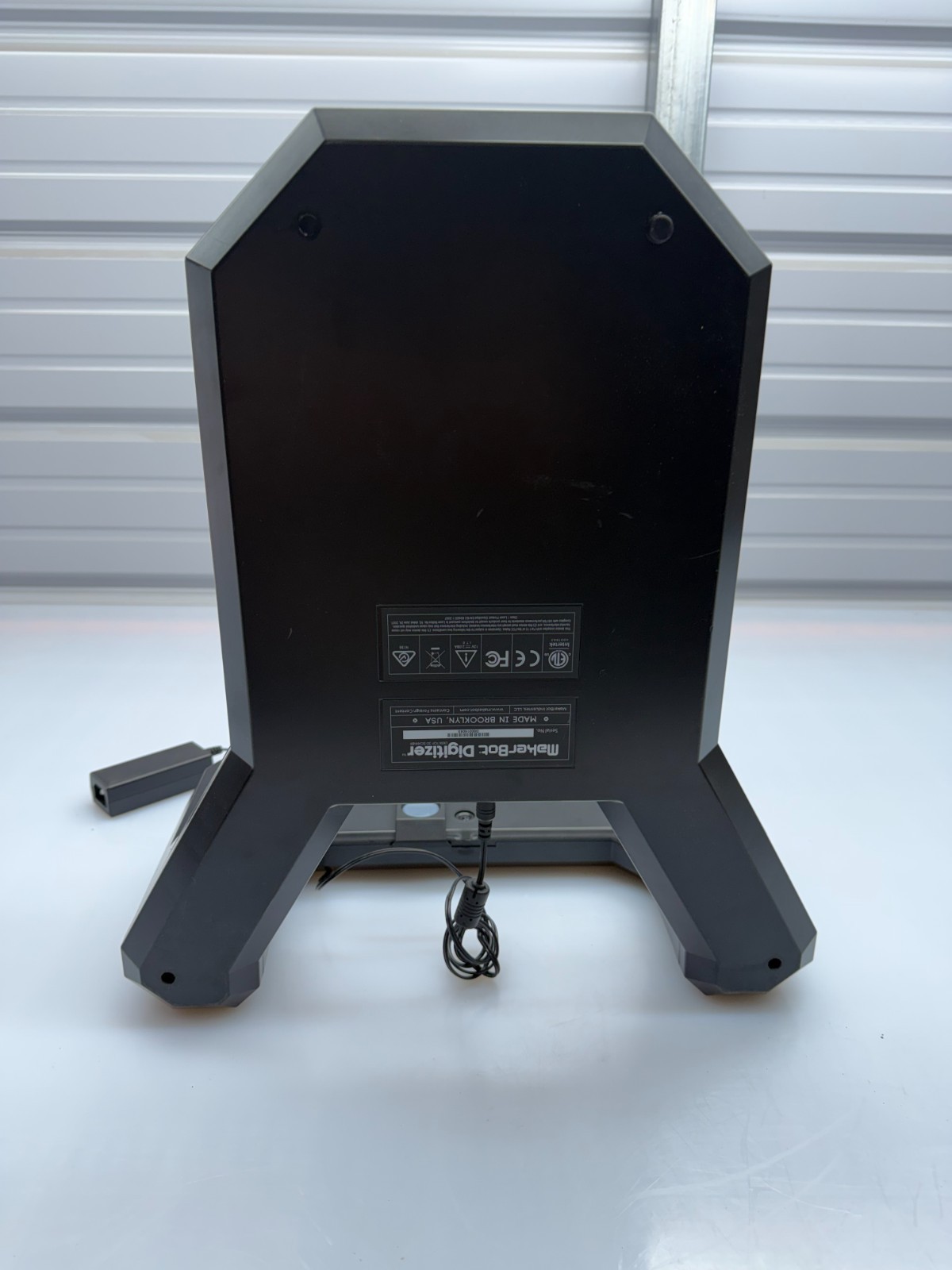 MakerBot Digitizer Desktop 3D Scanner