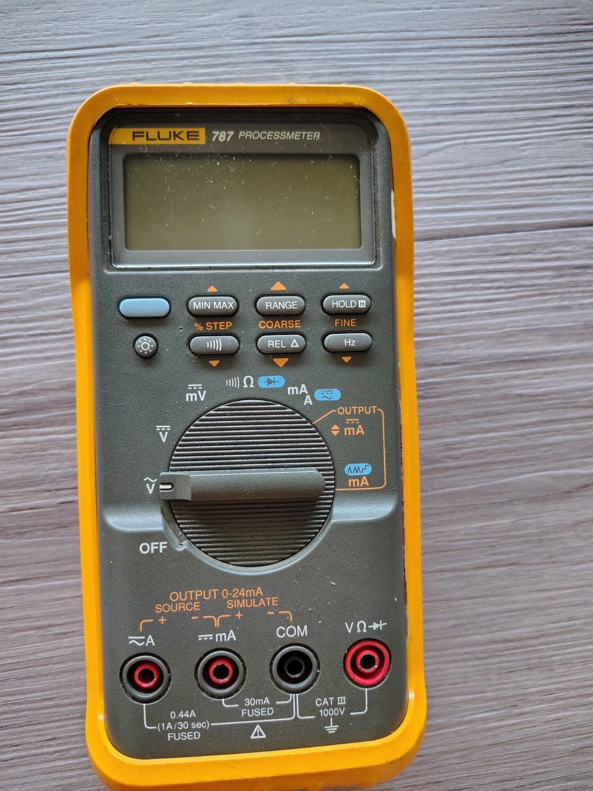 Fluke 787 ProcessMeter Calibrator Meter Multimeter