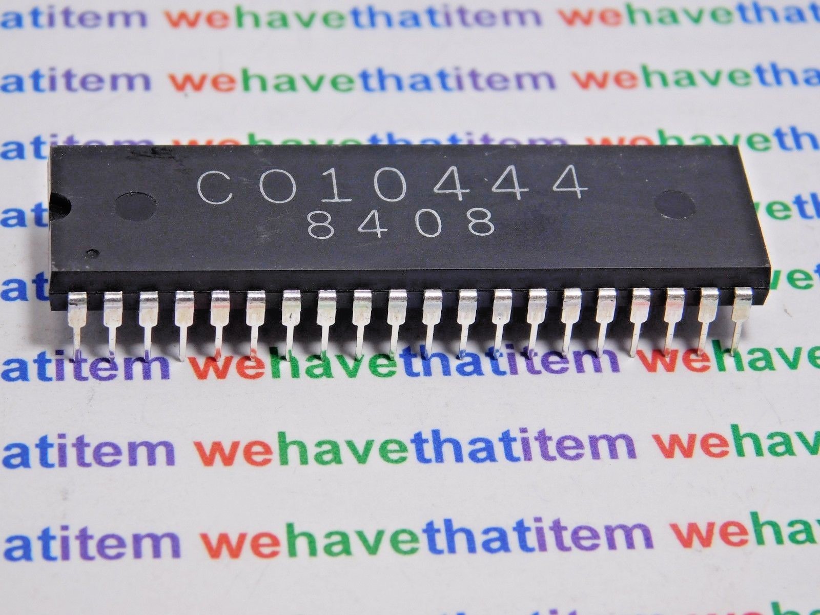 CO10444 / IC / DIP / 2 PIECES / AS IS (qzty)