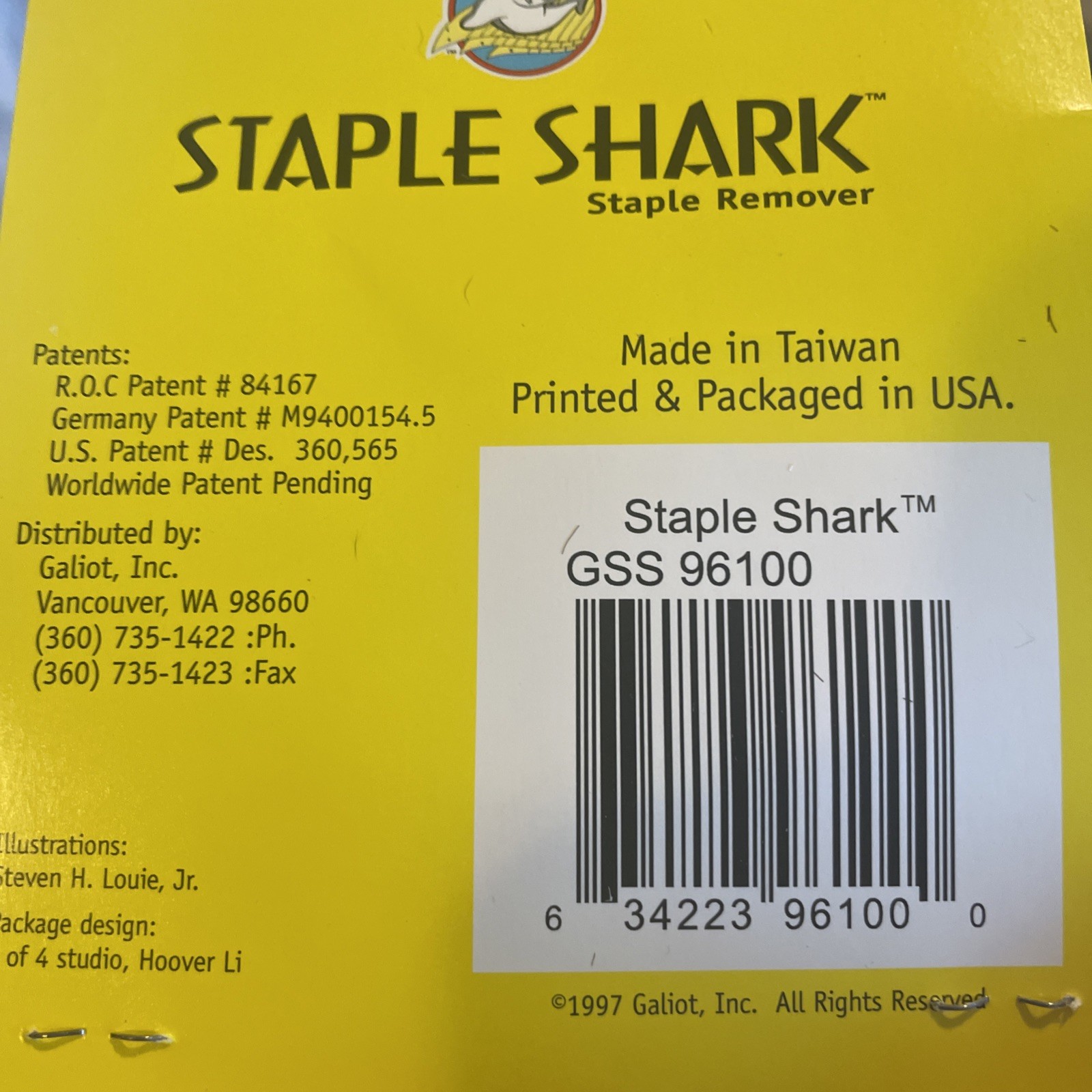 Staple Shark Staple Remover Galiot White