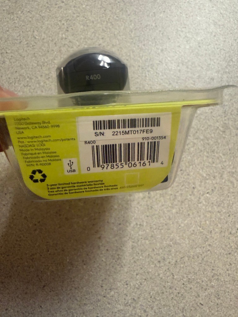 Logitech R400 Laser Presentation Remote Control Black Brand New Sealed