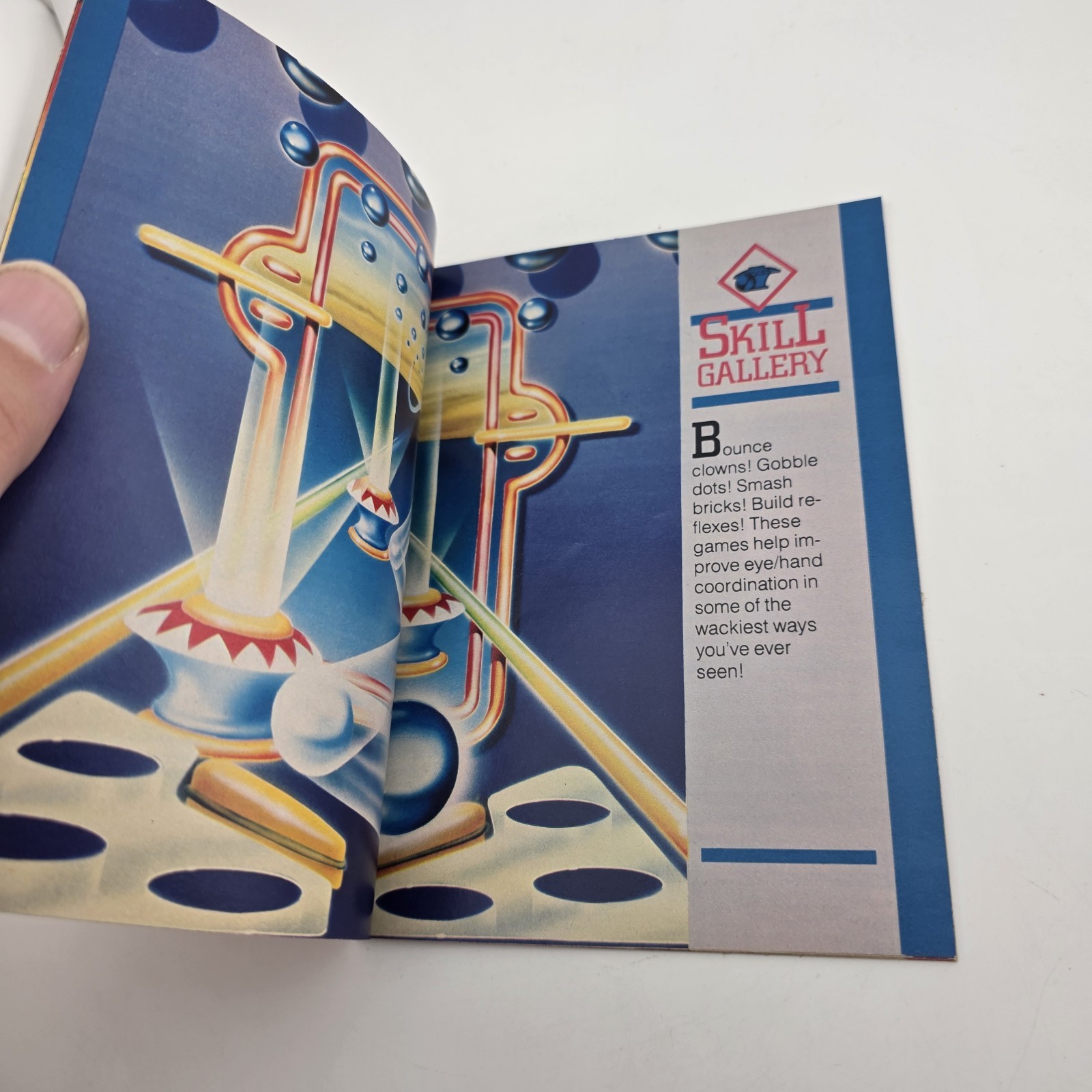 Original Vintage 1981 ATARI 2600 45 Video GAME PROGRAM CARTRIDGE CATALOG