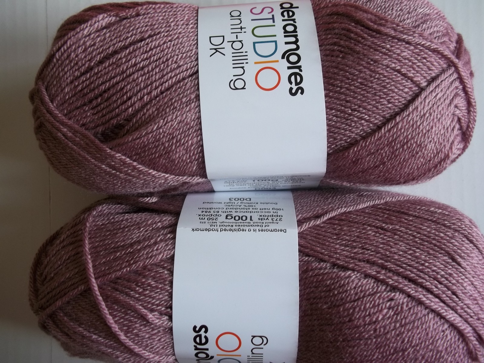 Deramores Studio Anti-pilling DK yarn, Dusky lilac, lot of 2 (273 yds ea)