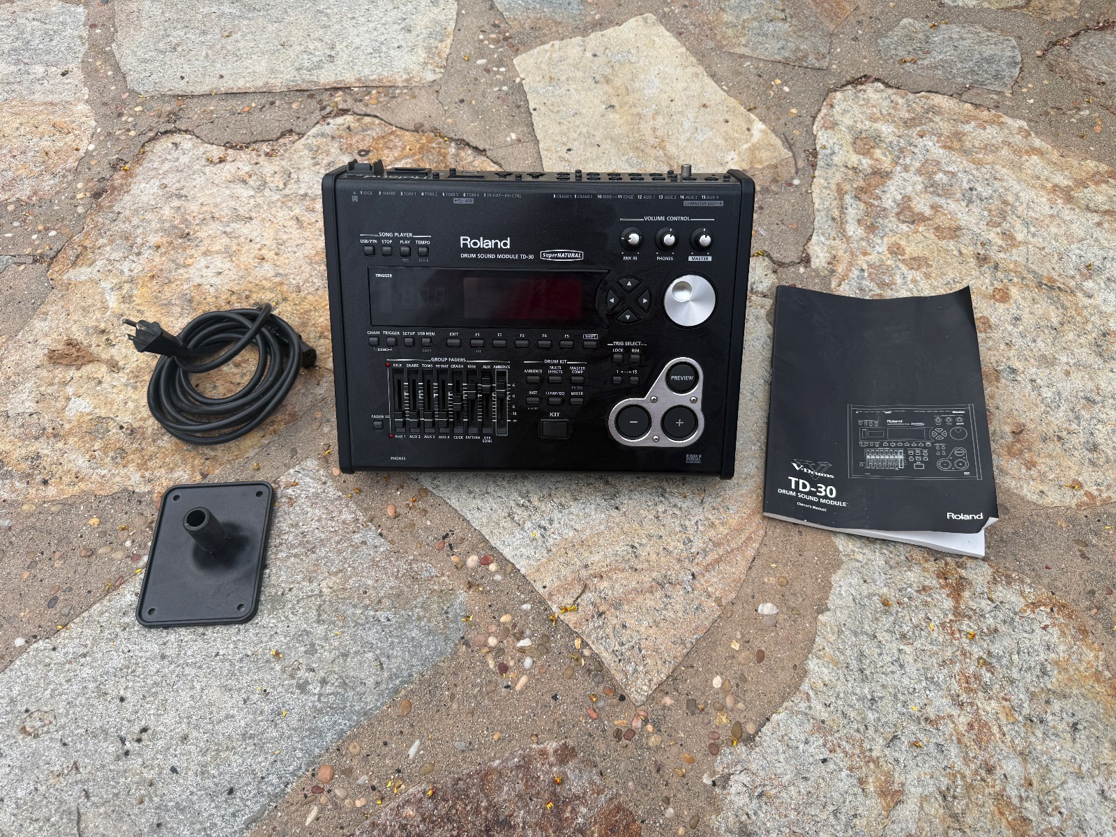 Roland Td-30 VDrum Module Brain td30 w/ MANUAL