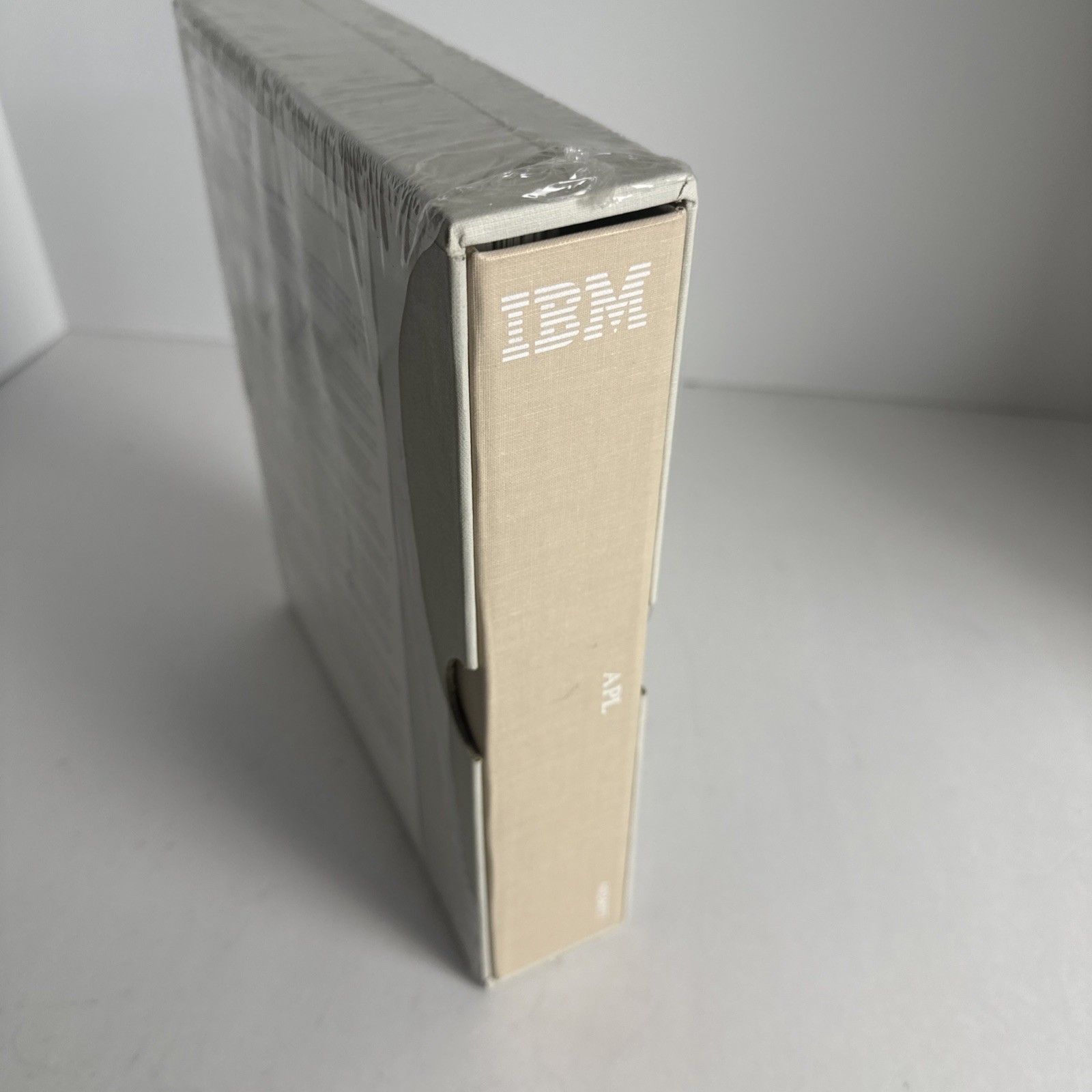 Vintage PC Computer Software IBM APL Language 1st Edition 1983 Book Manual 5.25"