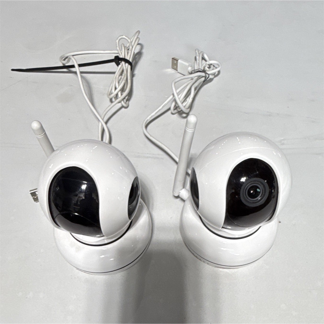 Skylink WC-400PH V2.0 2-Pack Indoor Wi-Fi 1080p Night Vision 2-Way White