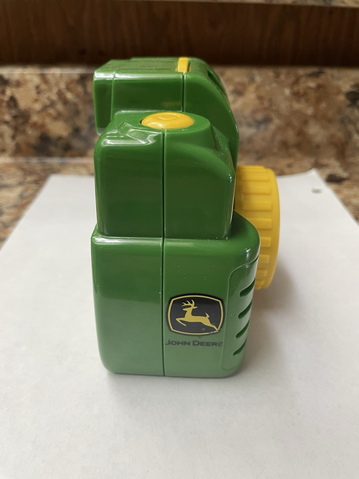 John Deere Barnyard Friends Toy Camera - Light & Sounds - Working