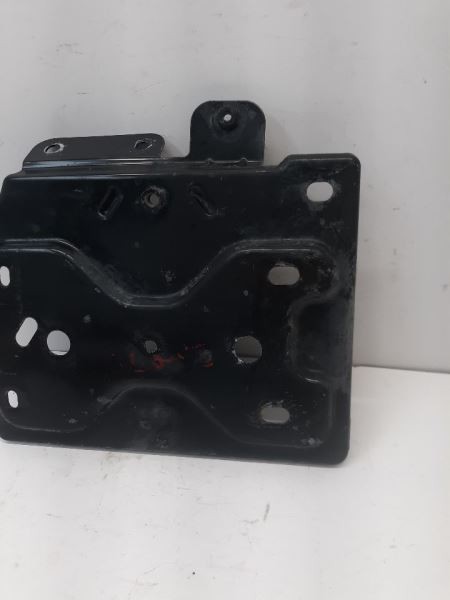 07-14 SILVERADO SIERRA BATTERY TRAY