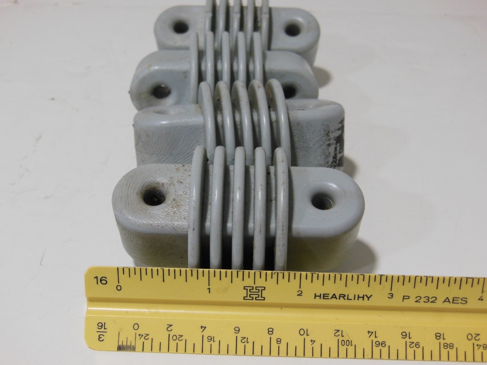 Alpha Delta CIN antenna end insulators lot of (4)