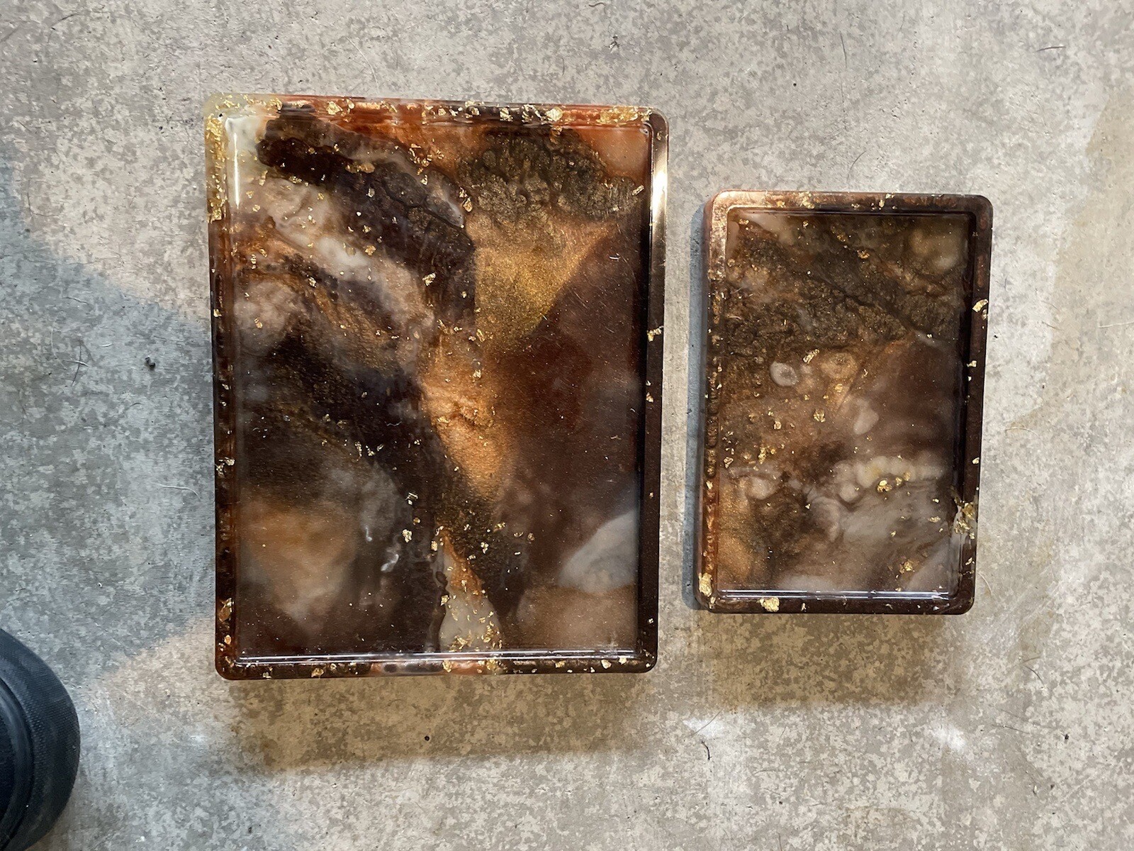 Twin Tobacco Rolling Tray Set