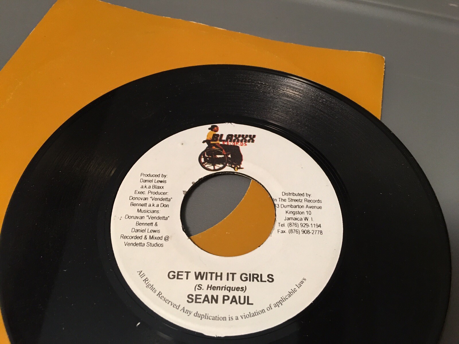 SEAN PAUL GET WITH IT GIRLS ~ EGYPTIAN VERSION V 45 7 Y