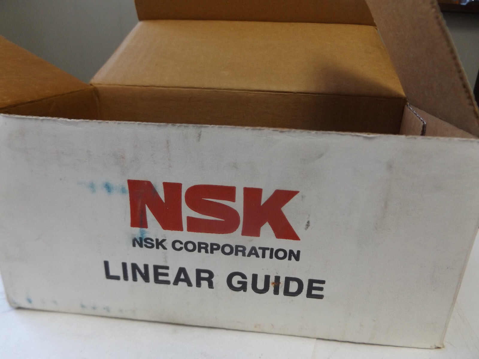 WHOLESALE NSK LAH35EM LINEAR GUIDE NEW OLD STOCK