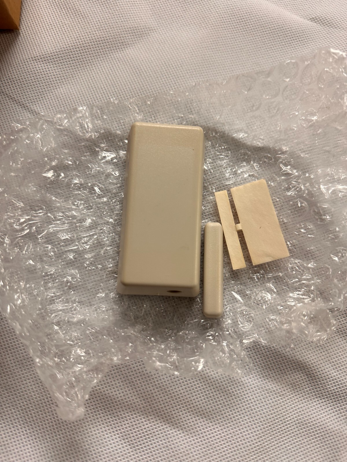 Interlogix 60-362N-10-3/9-5 Max Life Crystal Door Window Sensor