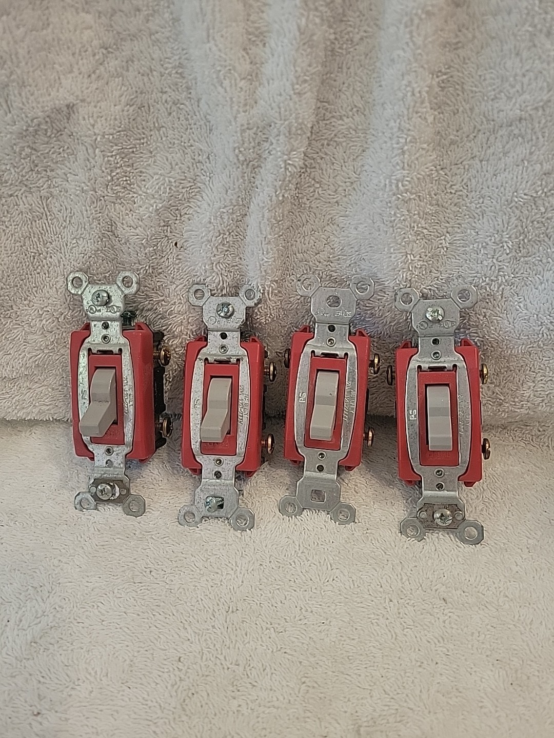 Pass And Seymour 20Amp 3Way Toggle Switches, Gray, CS20AC3, Lot Of 4