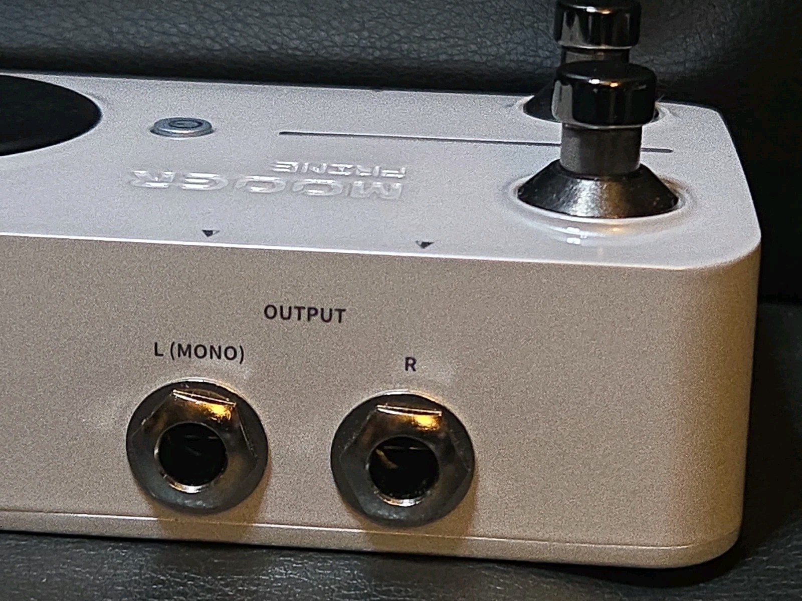 MOOER Prime M2 Multi Effects Processor Headphone Amp AI Stereo Bass Guitar Pedal