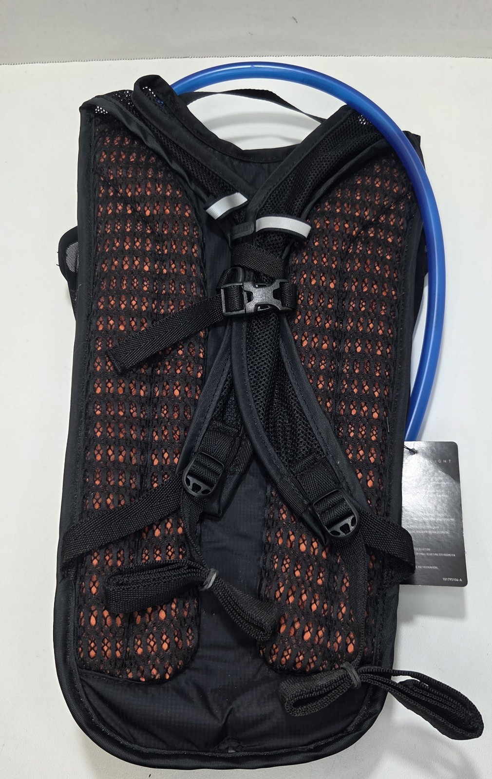 Camelbak 2L / 70 oz Rogue Light Hydration Backpack (Black)