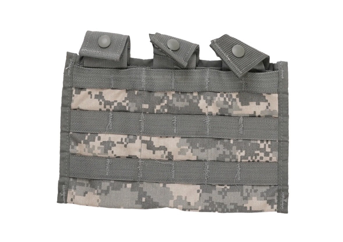 USGI UCP ACU Molle Attachment Triple Mag Pouches Condition New.