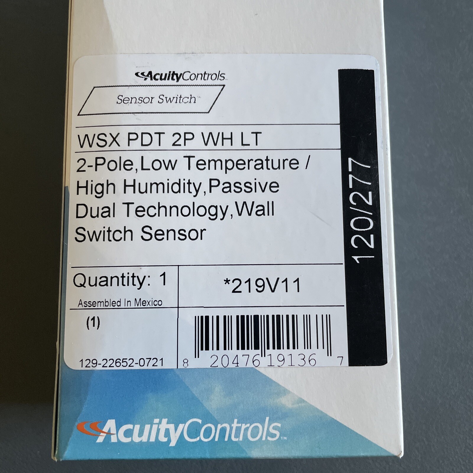 Acuity Controls WSX PDT 2P WH LT *219V11 2-Pole, Passive Dual Tech Wall Switch
