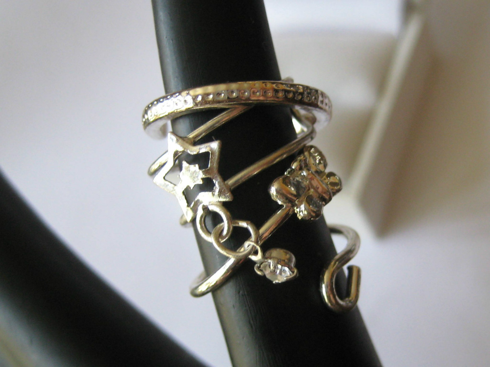 set of 3 Silver tone Split Adjustble Toe Rings Star Butterfly Rhinestone 7f 36