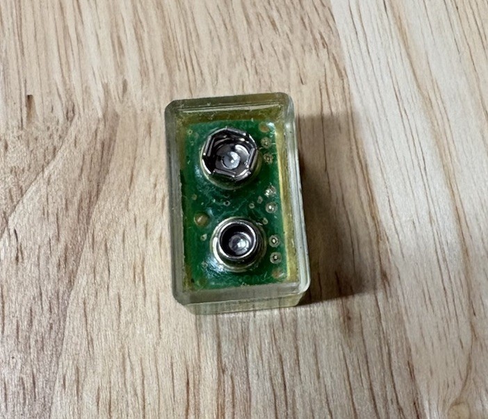 1" MINI STROBE LIGHT INFRARED NIGHT VISION BEACON - 9VOLT BATTERY - (25-1387)