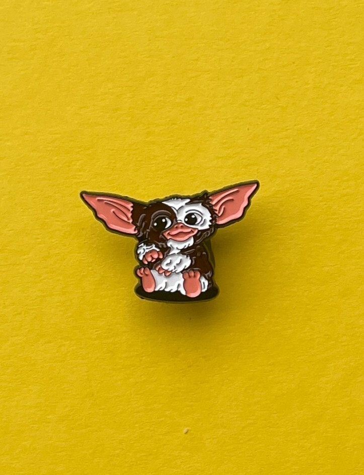 Pin / Lapel Pin / Enamel Brooch for GREMLINS * / LITTLE MONSTERS * / MOGWAI * Fans