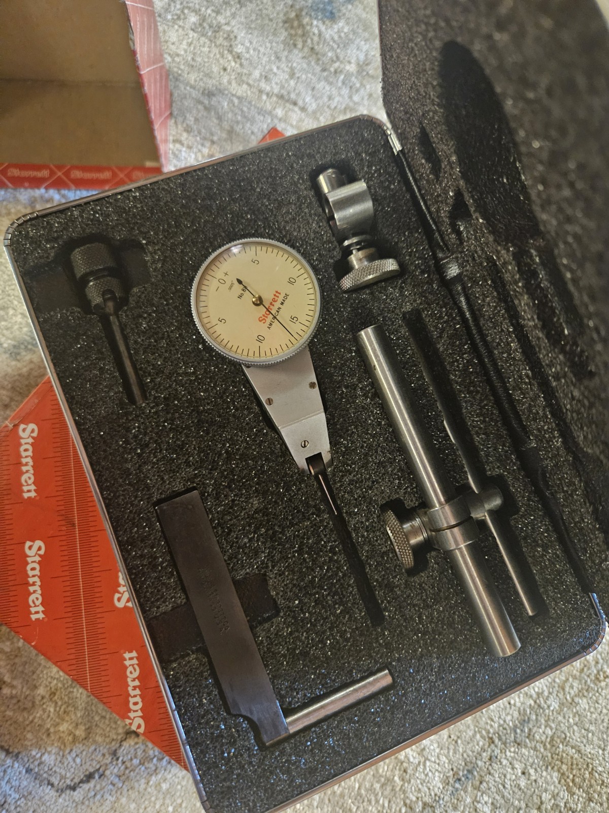 Starrett 811-5CZ Dial Indicator Set w/ Case, Dial Indicator Type