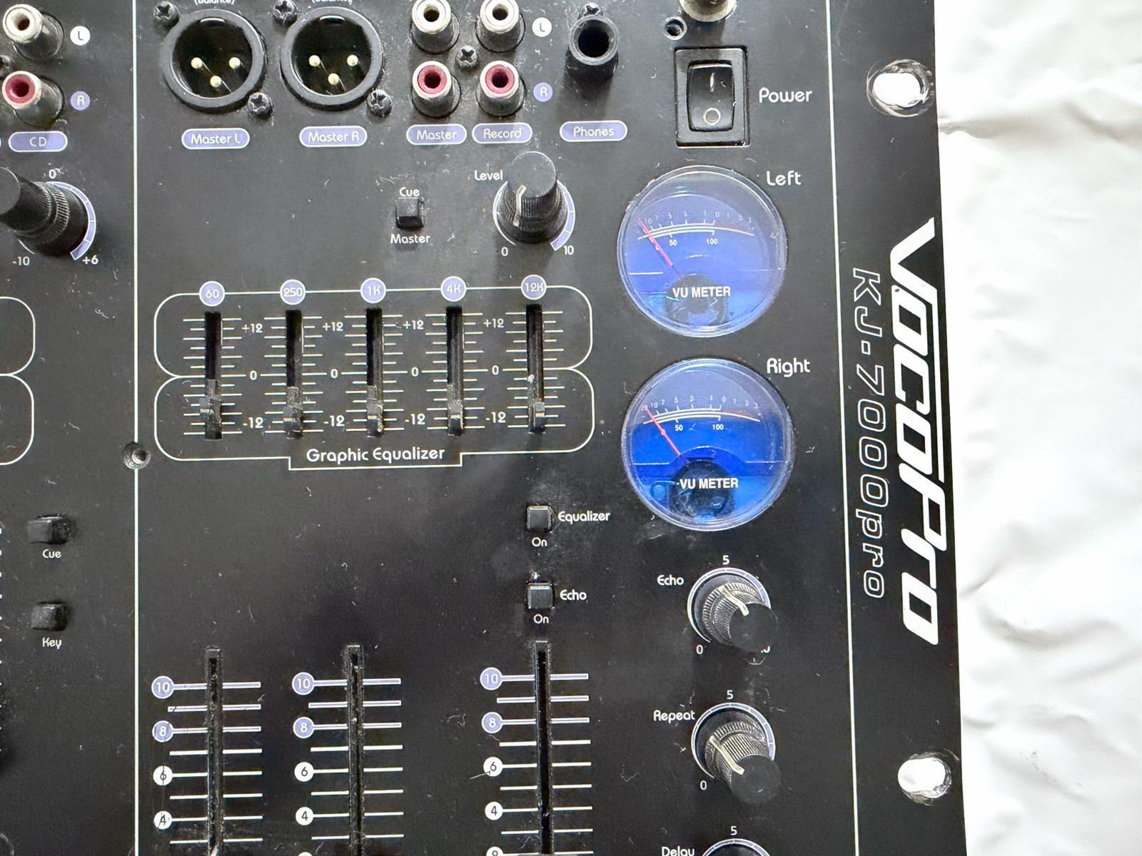 VocoPro KJ-7000 Pro DJ VJ and Karaoke Mixer