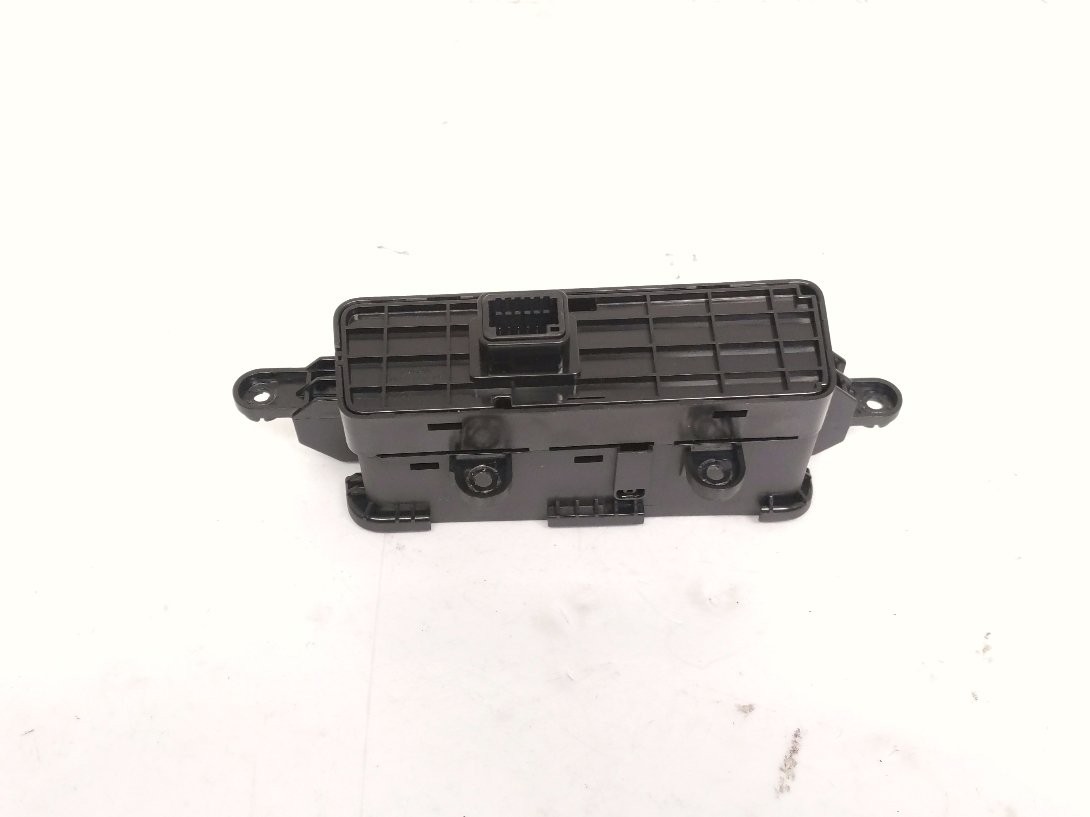 2024-2025 Hyundai Sonata Integrated Control Panel Switch Unit 93750-L1aa0-Yth