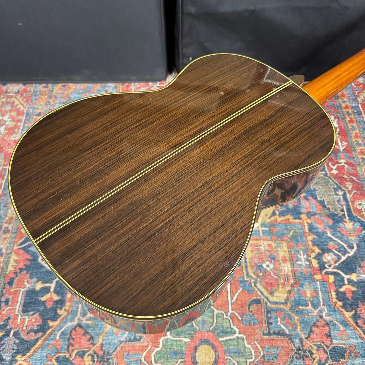 Takamine 32-C Solid Spruce Top Classical Concert - 2018