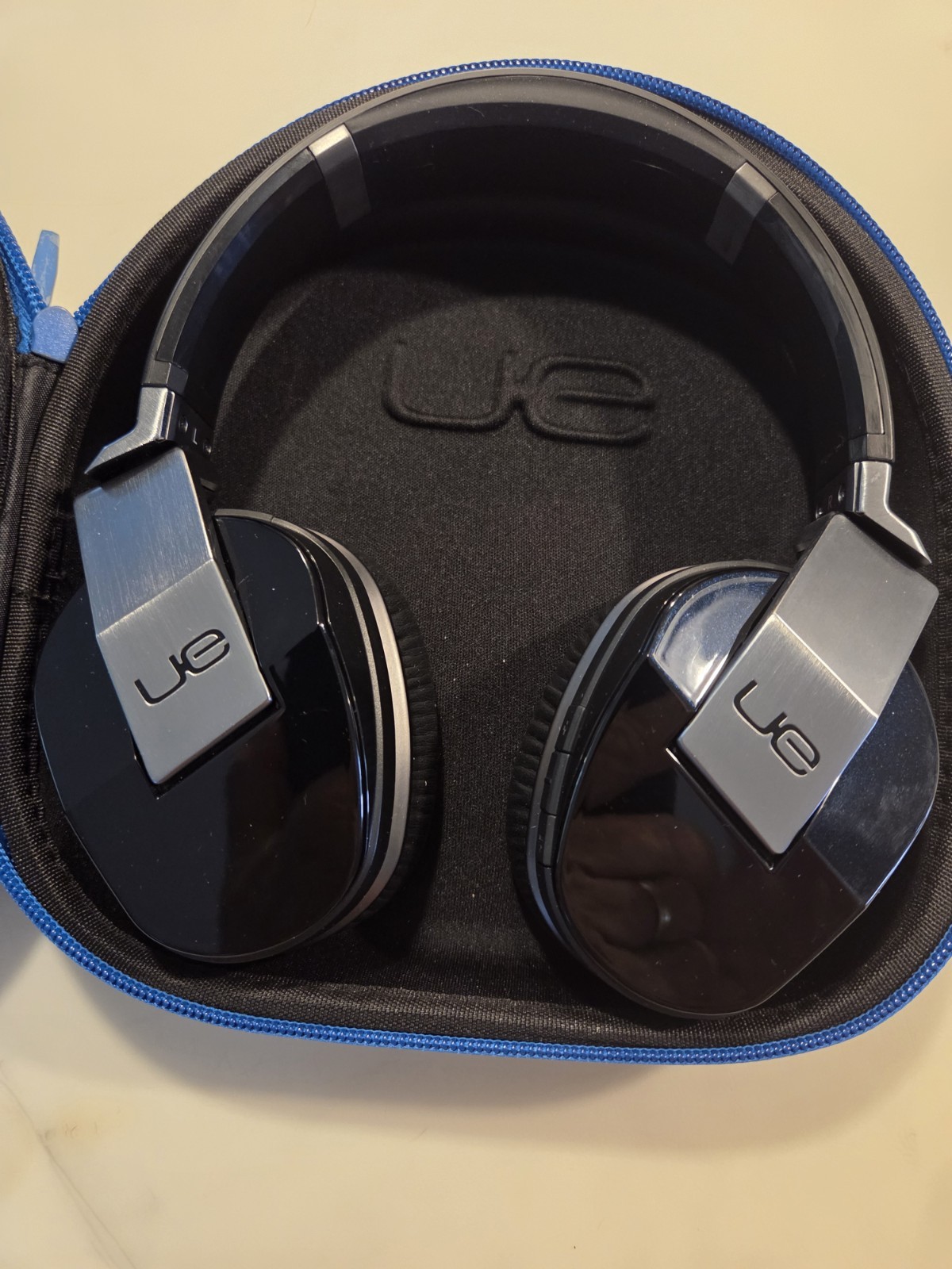 Logitech Ue 9000 Bluetooth Headphones