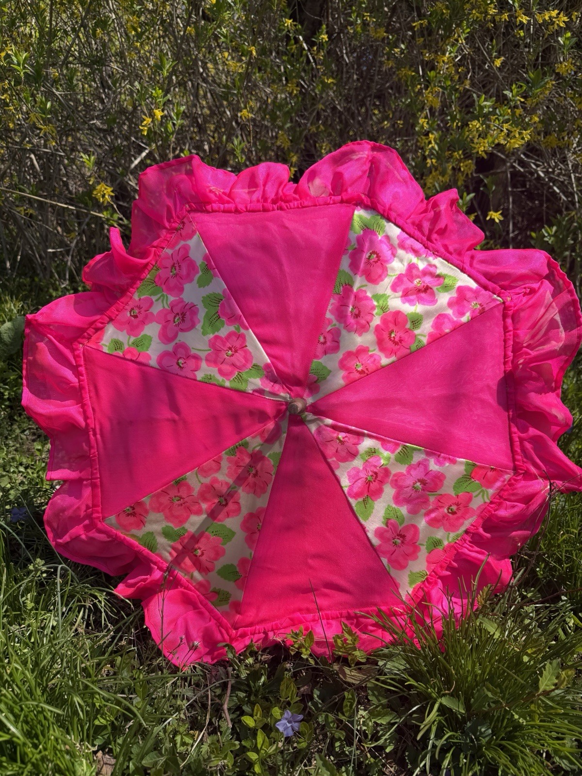 VTG Pink Floral Umbrella Retro 50s/60s Shade Parasol Cottagecore Kentucky Derby