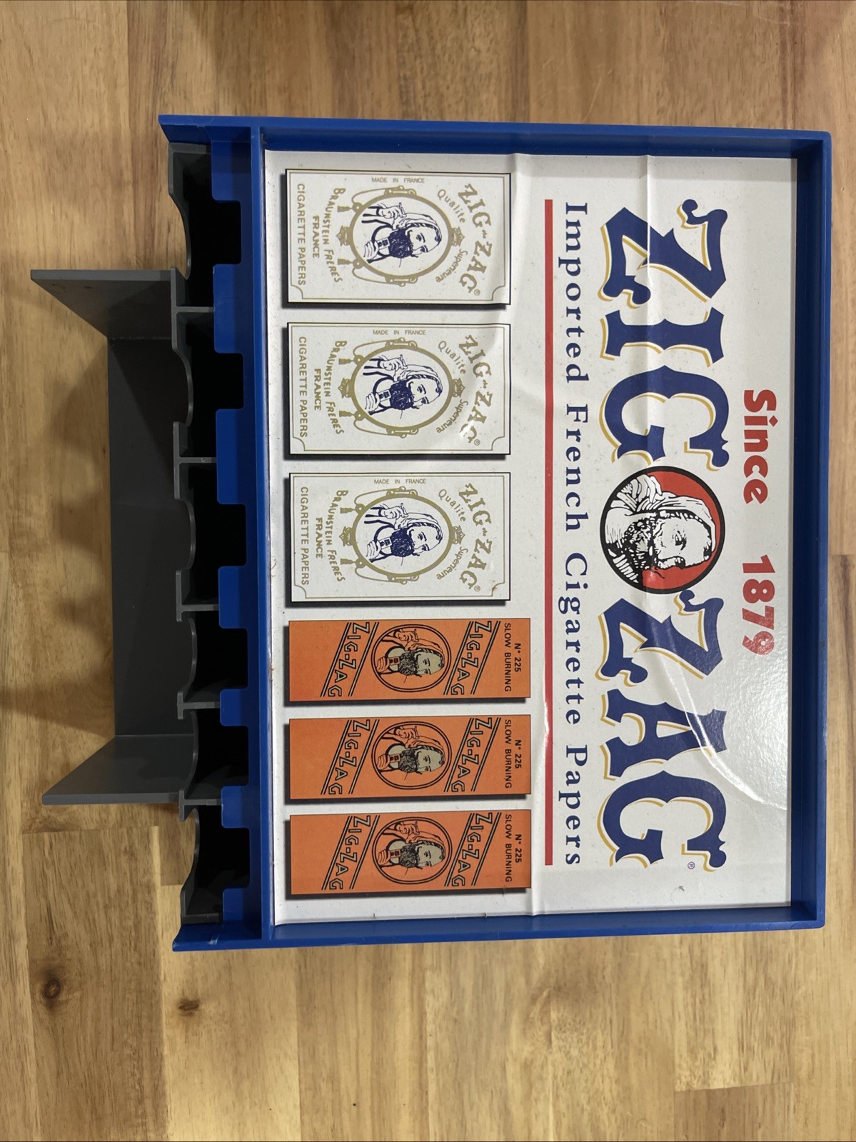 Vintage Zig-Zag Cigarette Papers Pre-Packed Display Vendor w/ Original Box