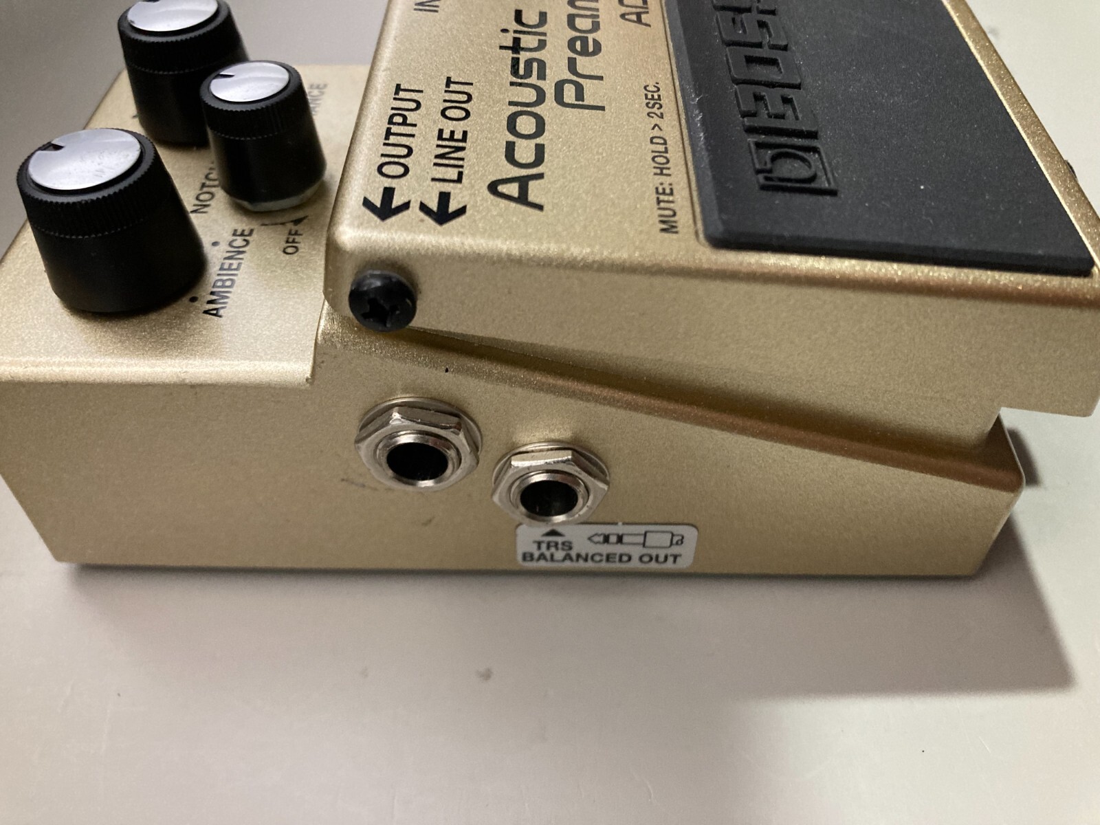 Boss AD-2 Acoustic Preamp Guitar Effects Pedal Tested Working