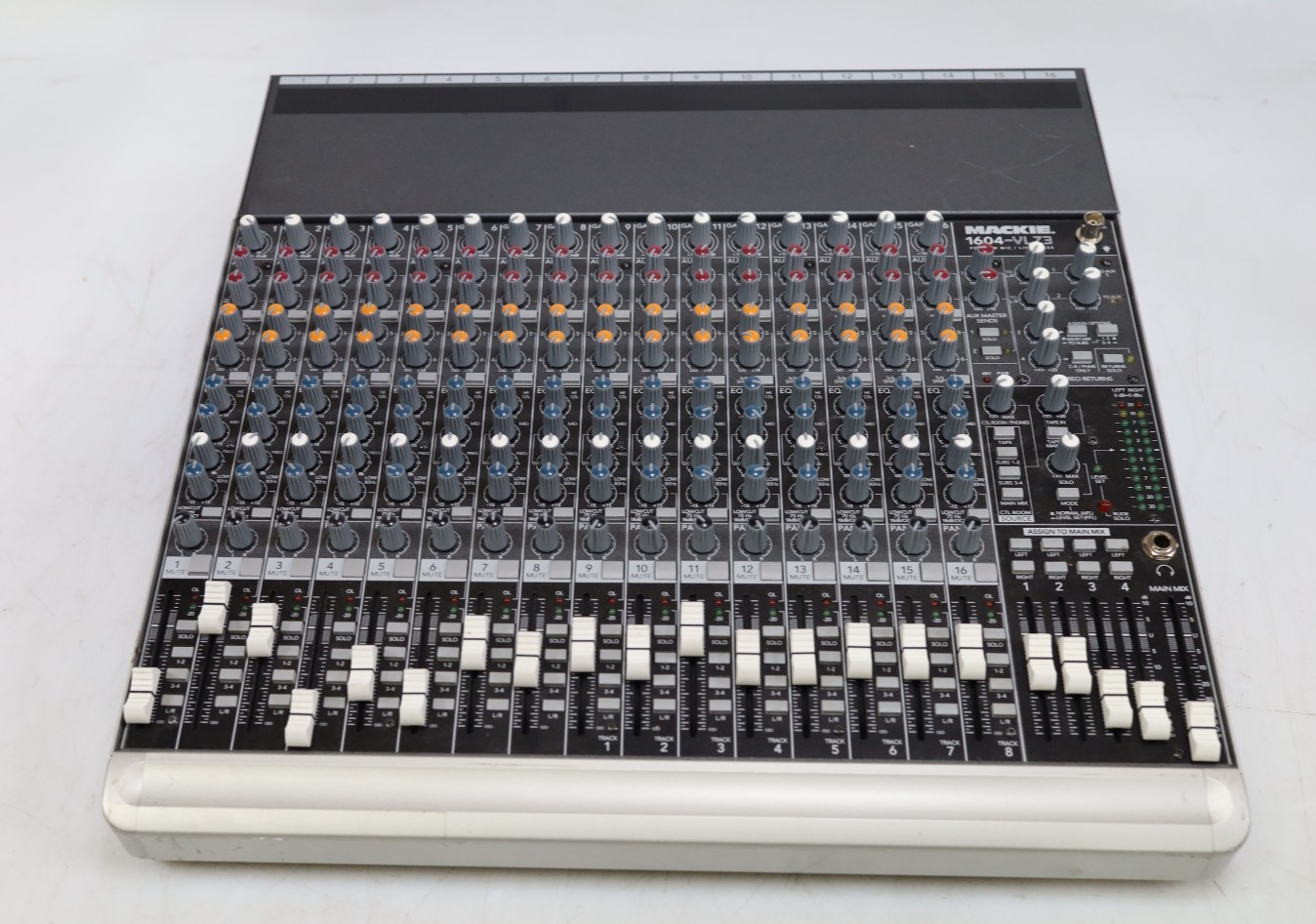 Mackie 1604 VLZ3 Professional Compact Mixer