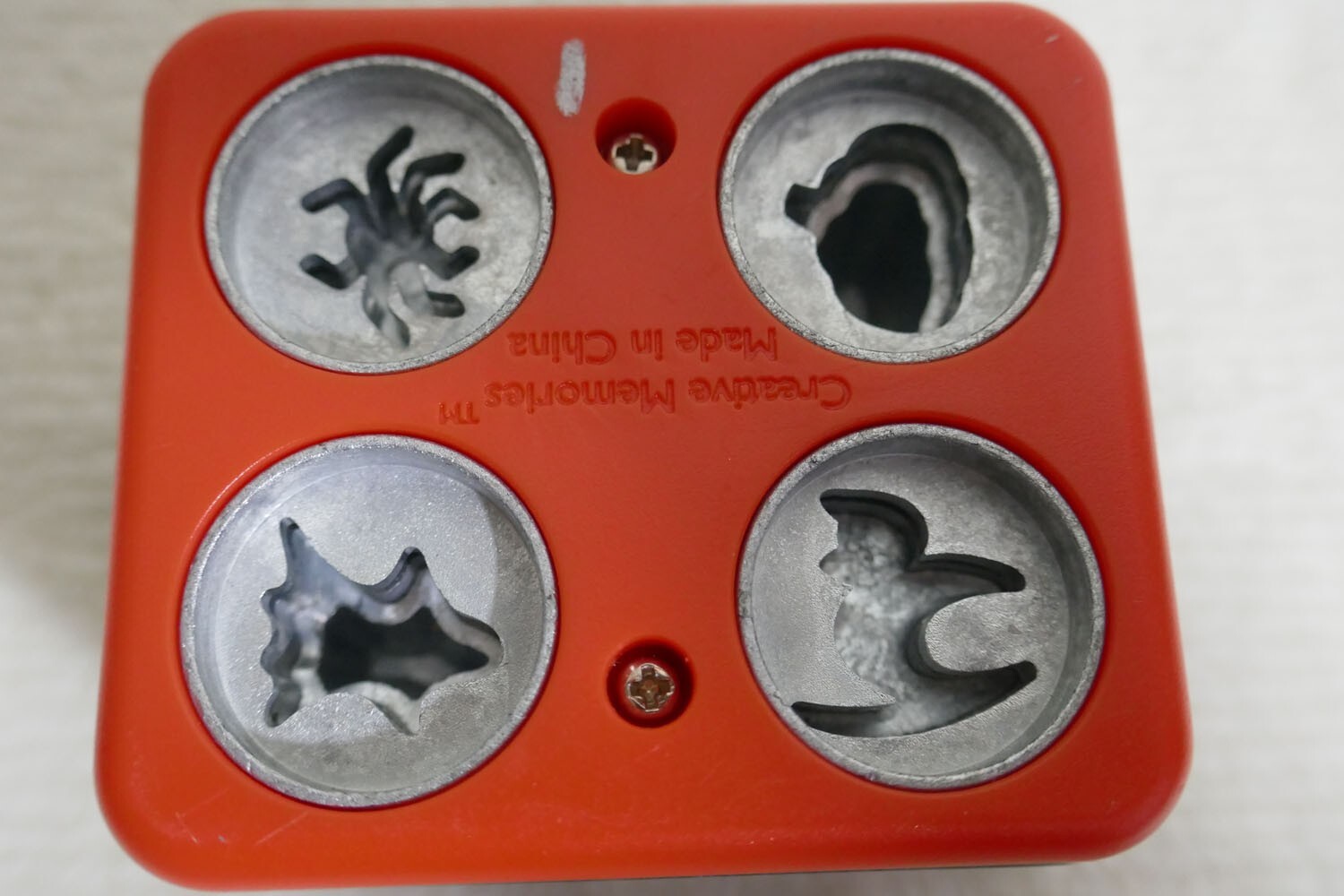 Creative Memories Halloween Micro Maker Paper Punch Spider Pumpkin Ghost Cat