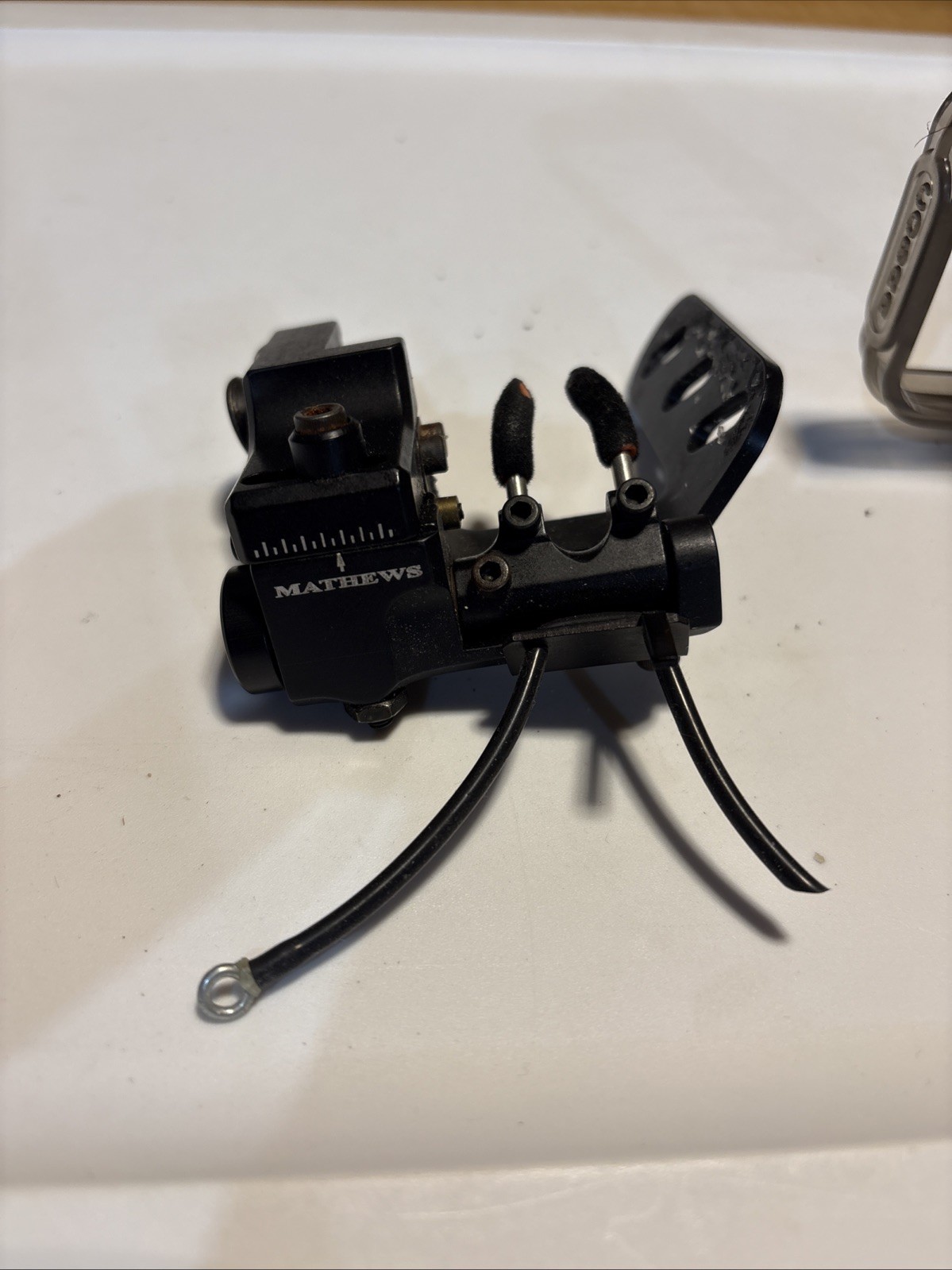 Matthew’s Arrow Rest For Left Handed Bow And Cobra Bow Sight Reversible