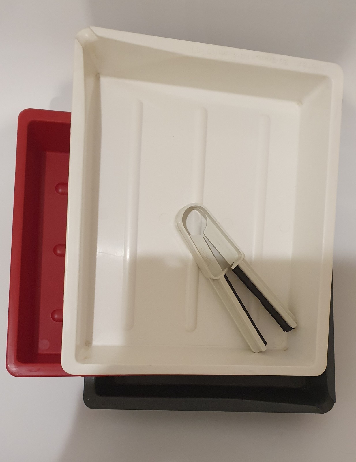 Photax Developing Trays Set of 3 -  3x10x8 Inches w. Paterson print tongs