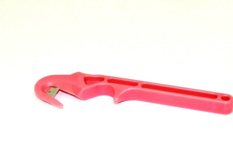 Tail Splitter Heavy Duty Plastic Trapping Supplies