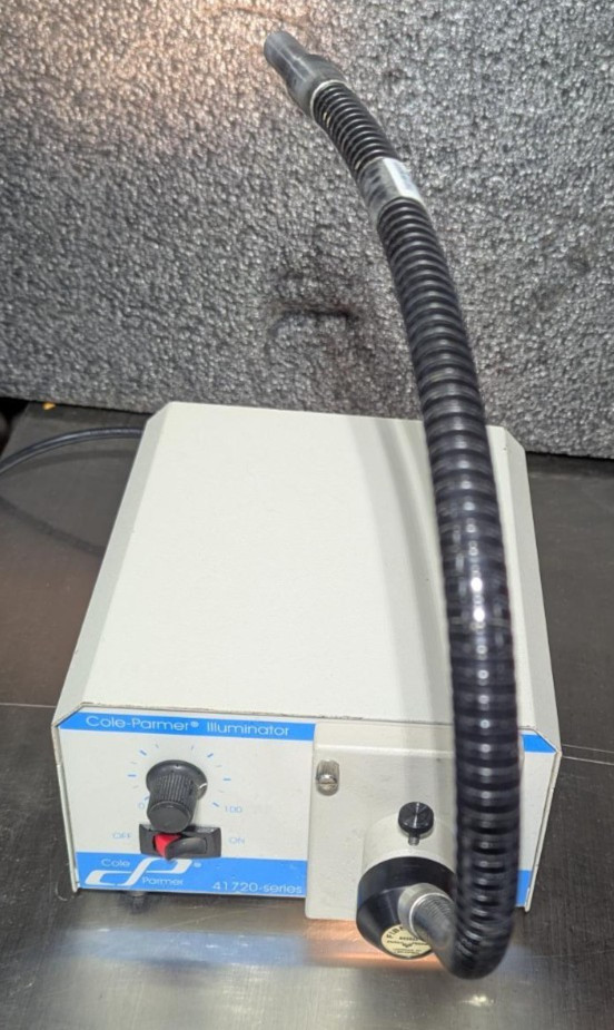 Cole-Parmer 41720 Series Fiber Optic Illuminator w/ Gooseneck Light