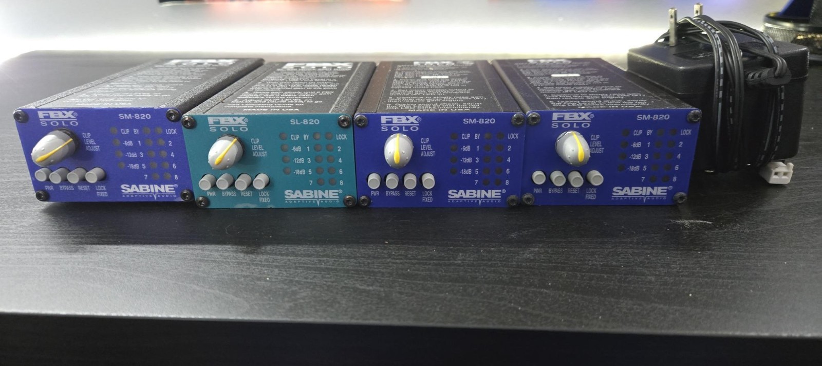LOT of 3 FBX Sabine SM-820, 1 Sabine SL-820, 1 Power Supply