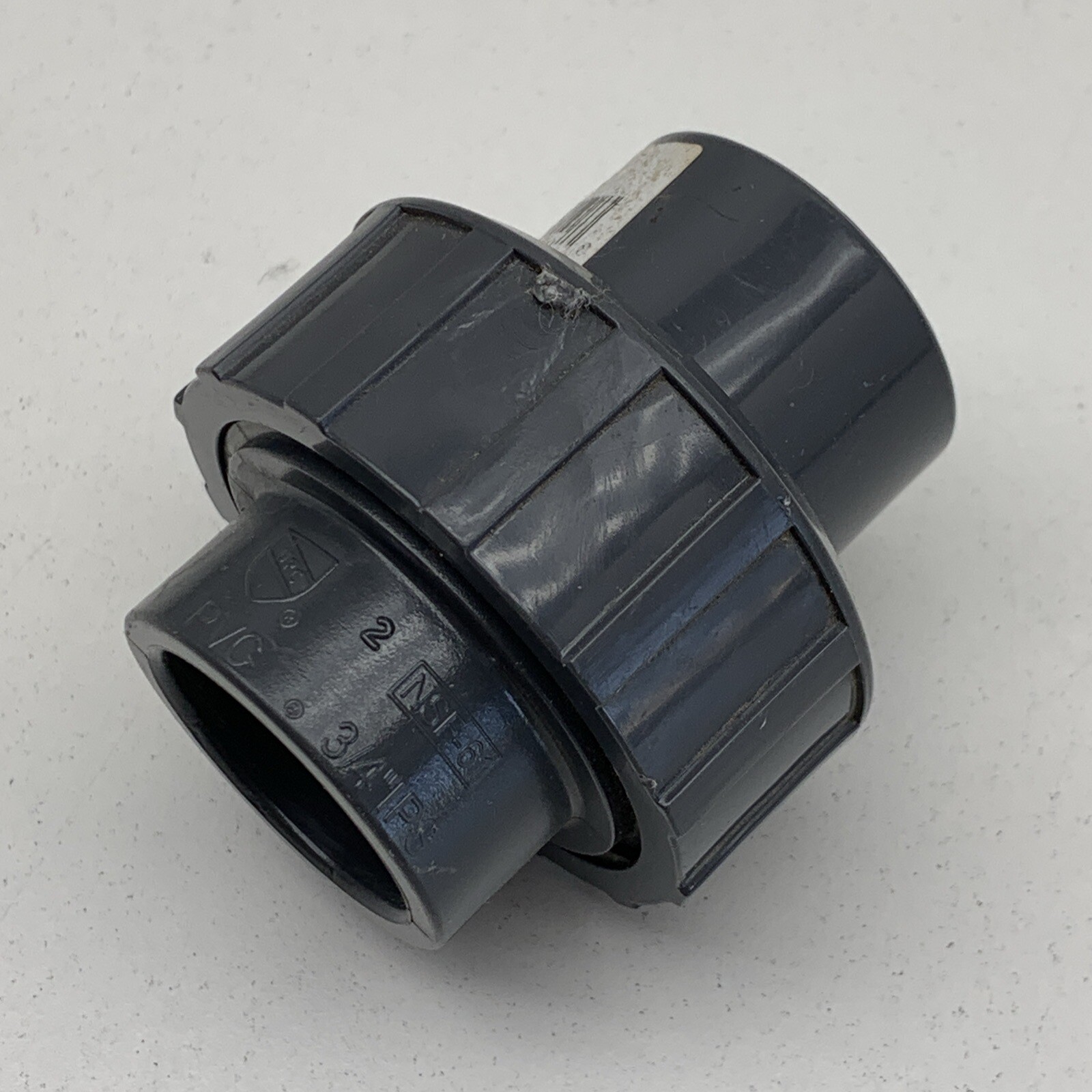B&K Mueller U-0750S PVC Union Solvent Slip Fitting 3/4" IPS Made in USA
