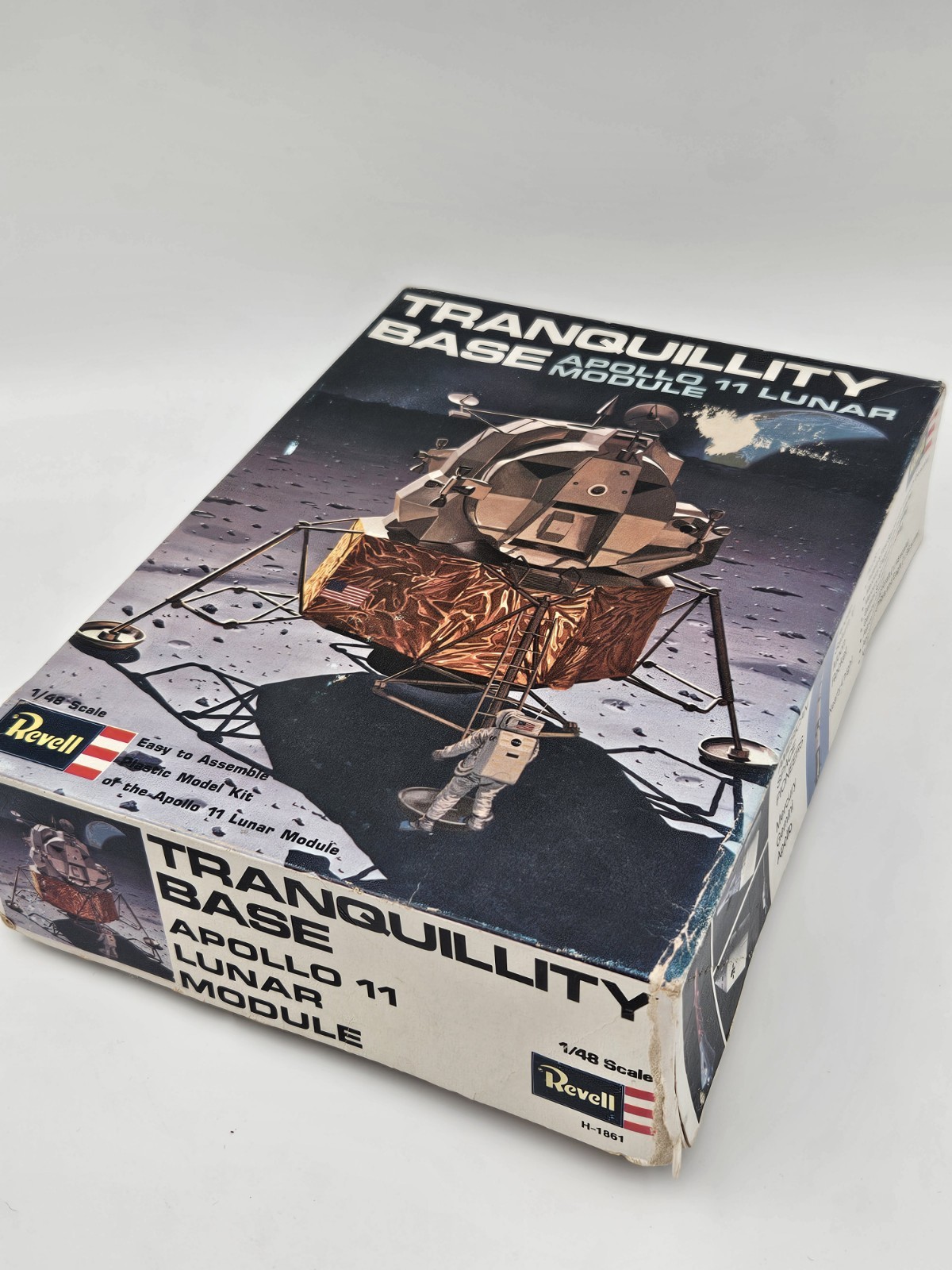 Revell Tranquility Base Model Kit 1:48 Vintage 1969 NOS