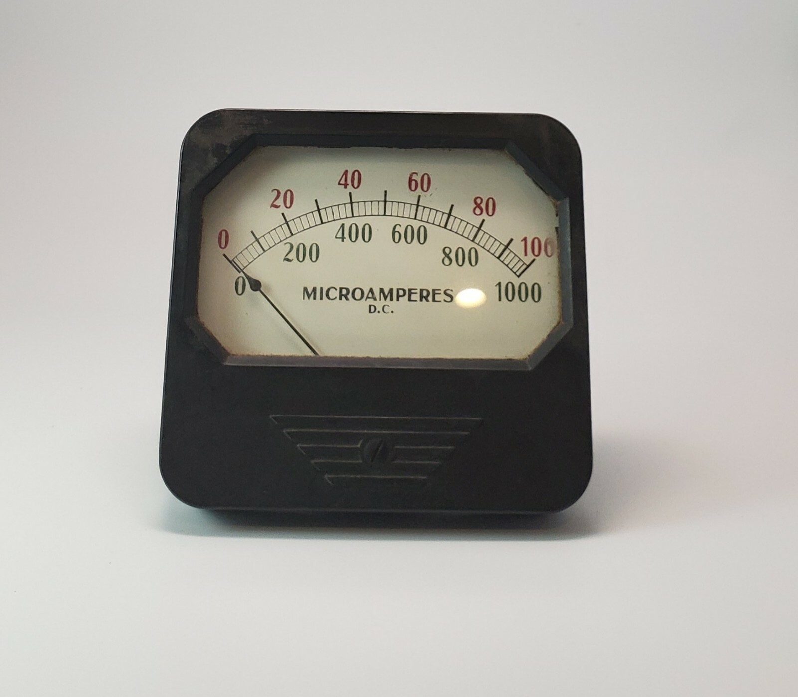 The Winslow Company Vintage Microamperes Aviation Gauge Part# 2099-10