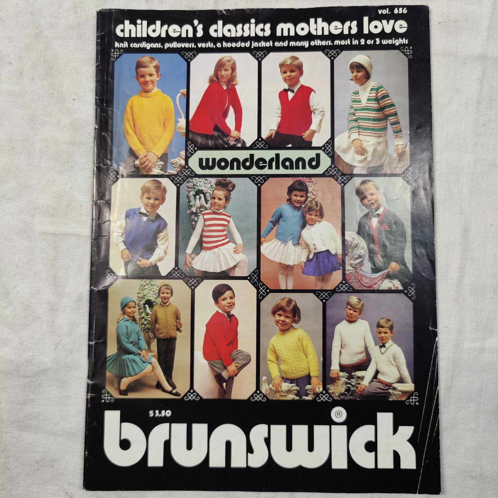 Rare 1983 Children's Classics Brunswick Yarn Knitting Crochet Pattern Book 656