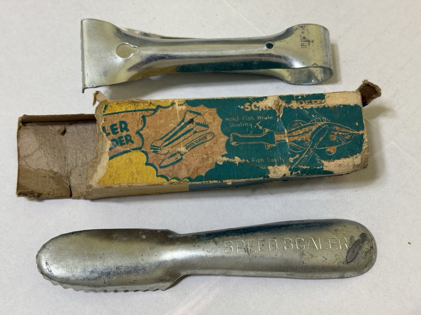 Vintage 1950-60s 2-piece Metal Speed Scaler & Fish Holder in the Original Box