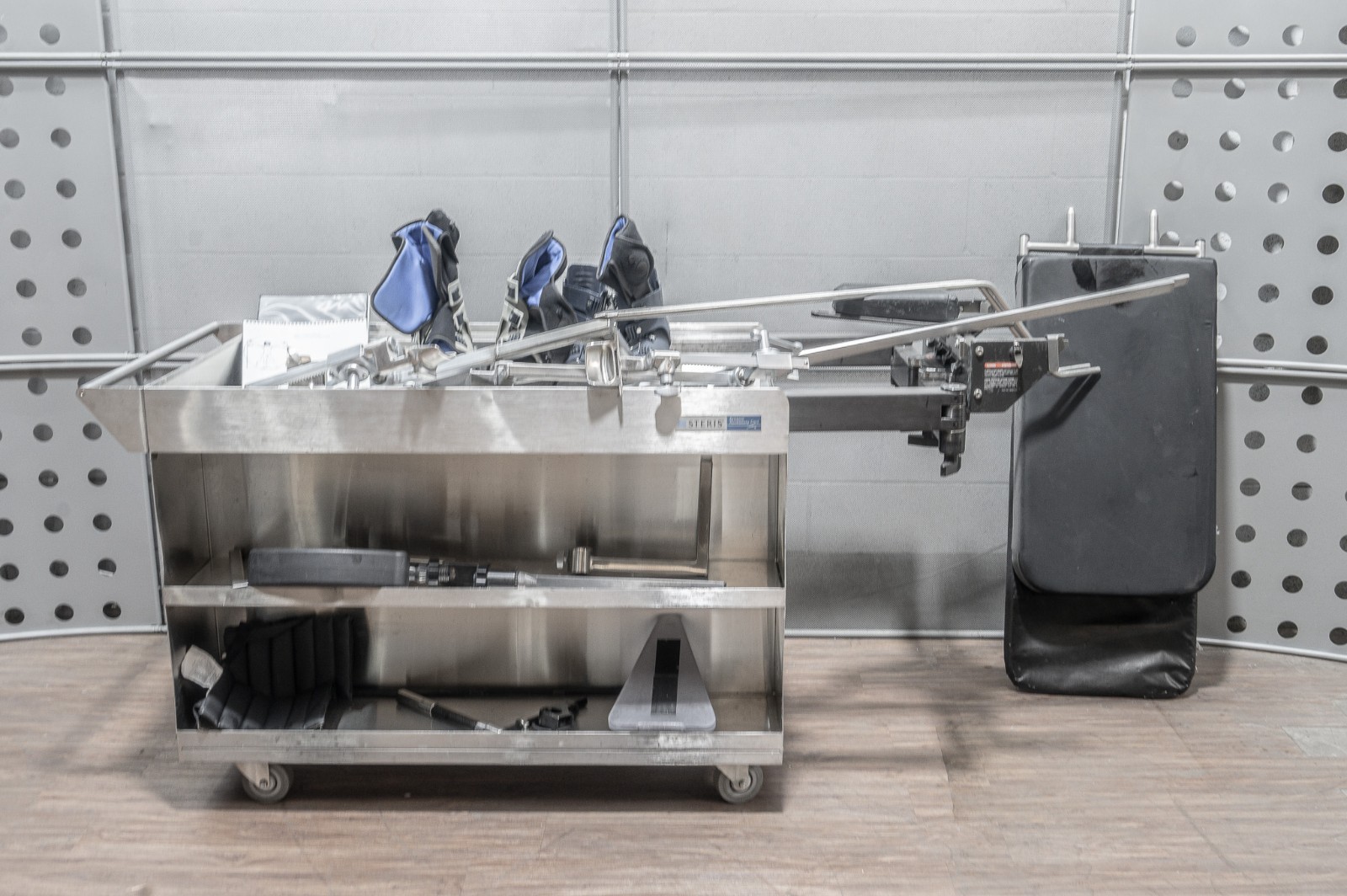 Steris Amsco 3080/3085 sp Orthopedic Extension Cart w/ ACC