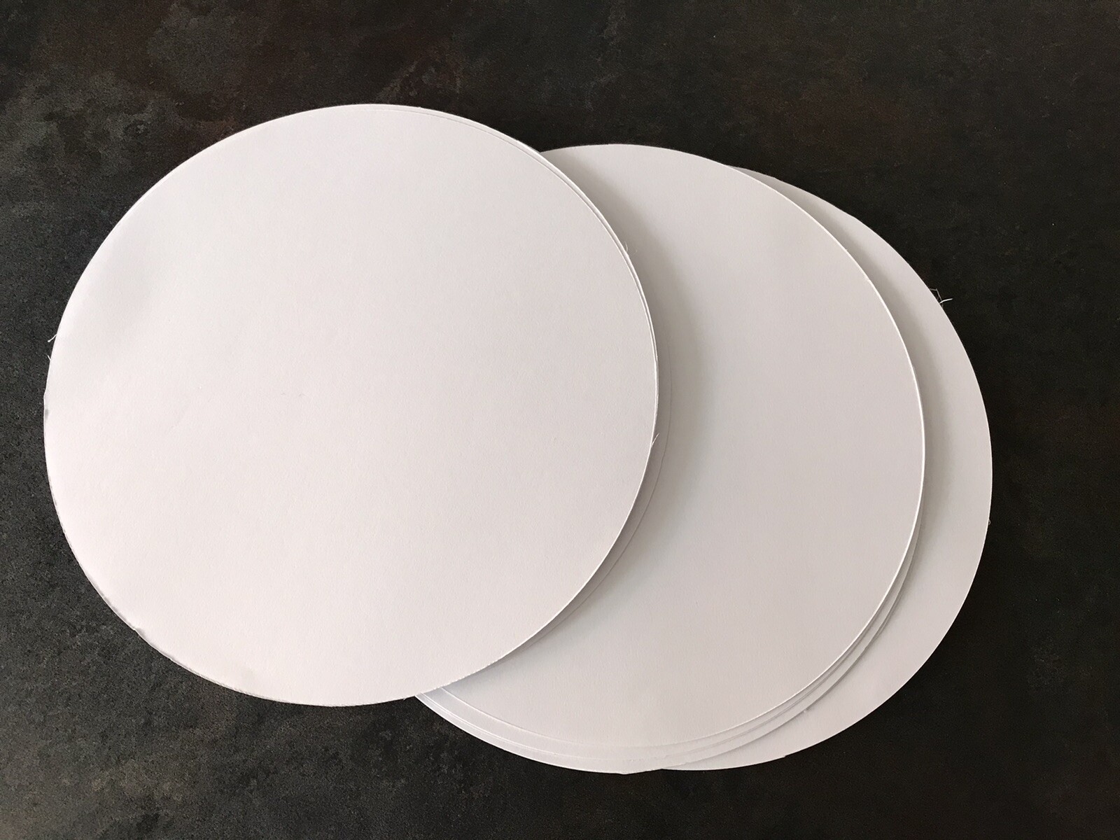 50 X 6 Inch 160gsm White Light Card circles Compatible crayola Spin & Spiral