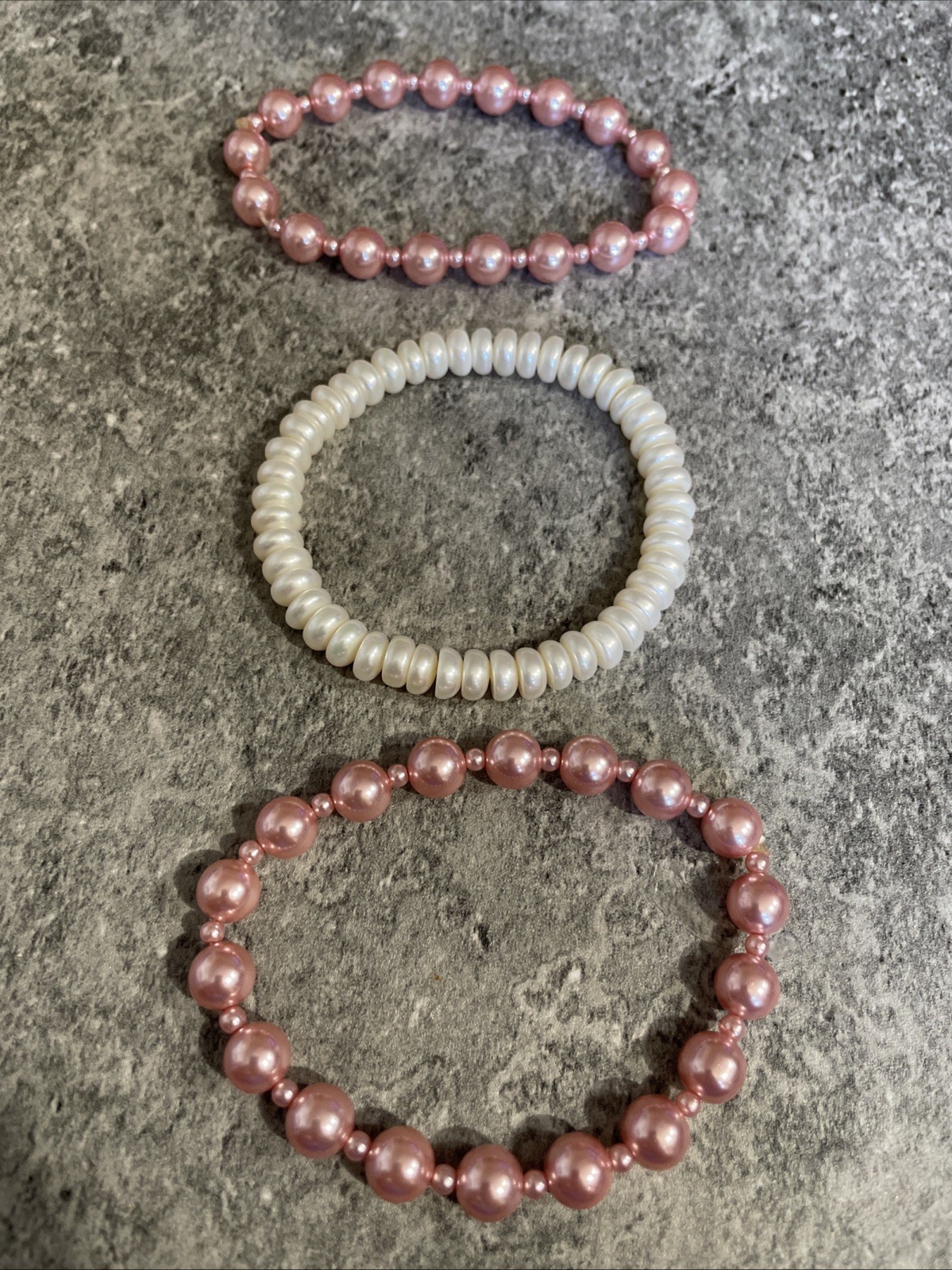 Hand Crafted 2 Pink Beaded & 1 Pearl Stretch Bracelets Gar4-11